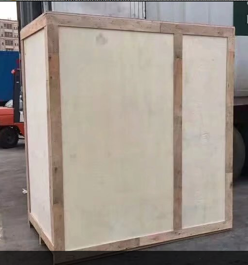 二箱式冷熱沖擊箱打包木箱準(zhǔn)備發(fā)往臺灣